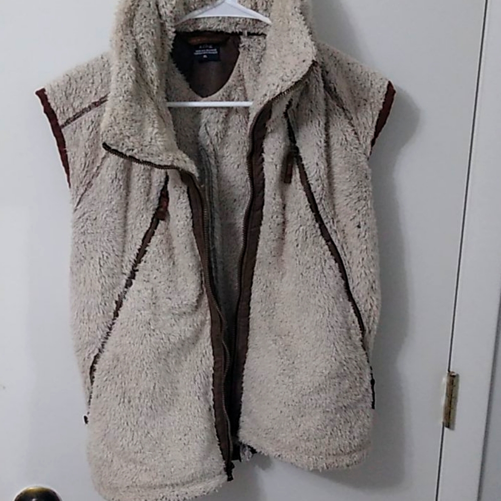 Altered Kuhl Fleece Flight Vest